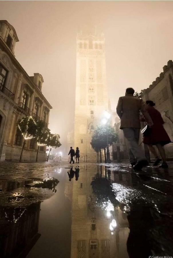 Sevilla Plaza Del Altozano Luaran gambar